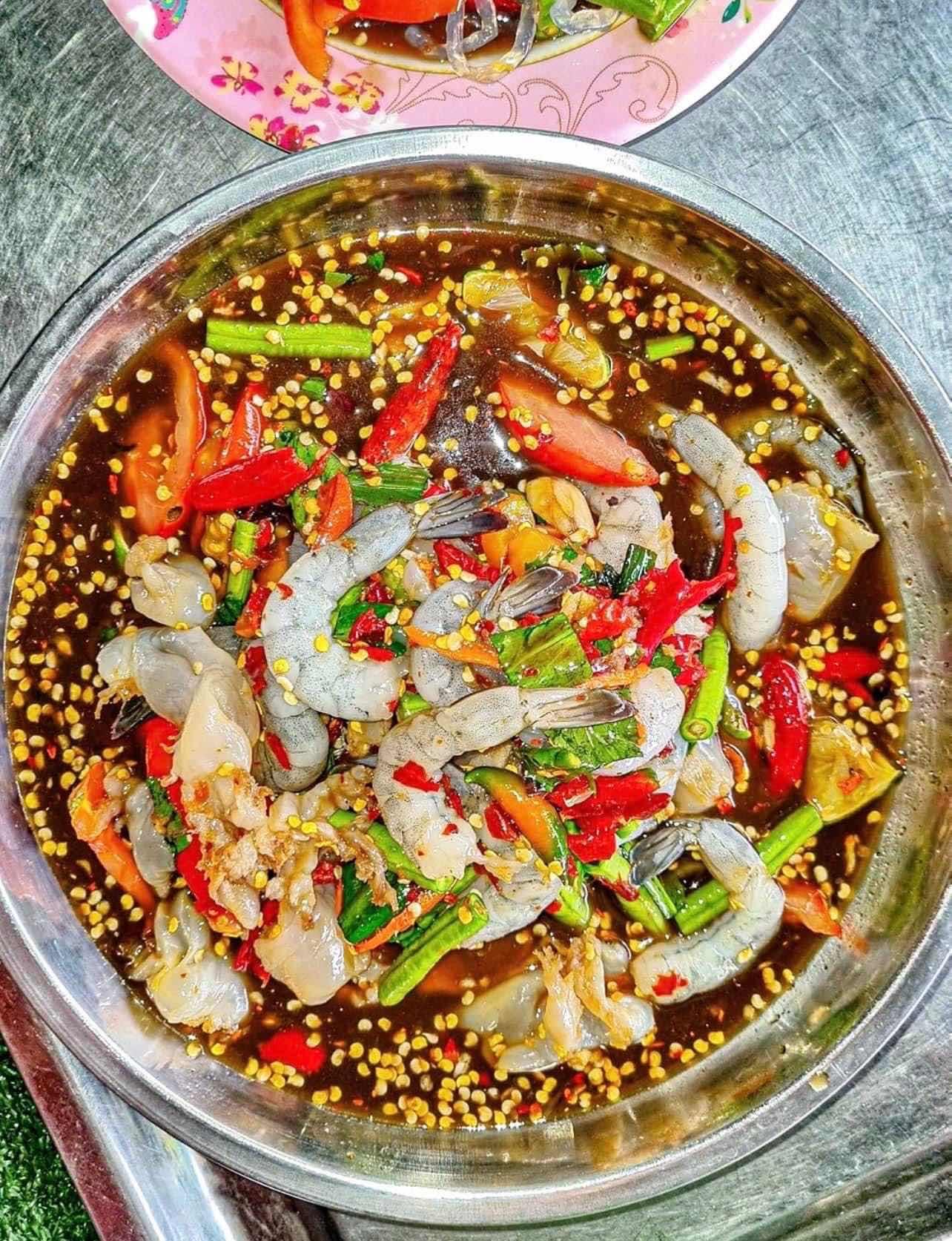 បង្គាជ្រក់កោះកុង