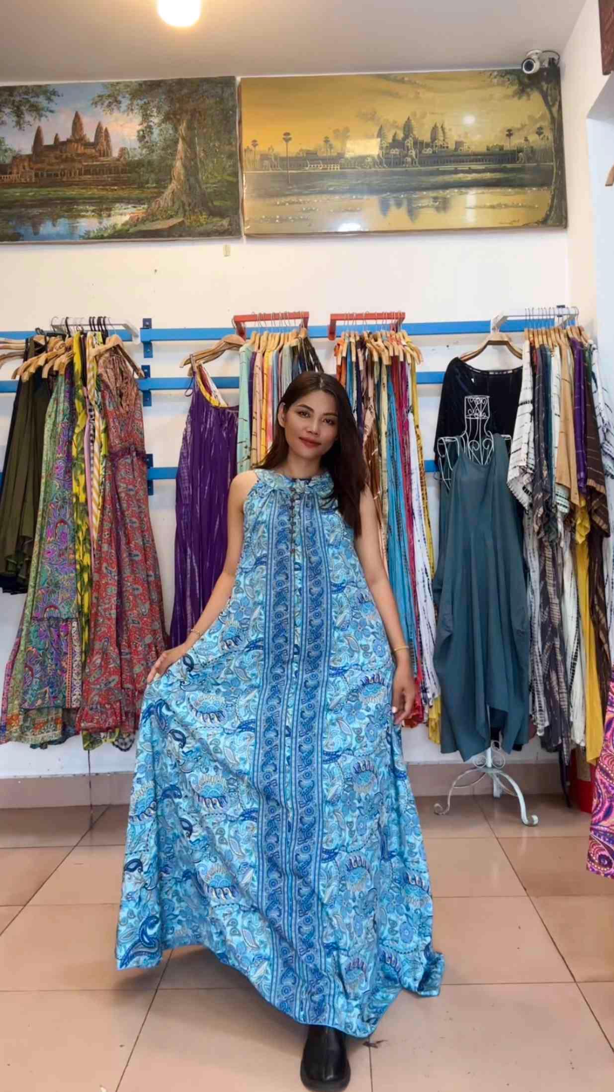 រ៉ូបសូត្រឡេវមុខ D