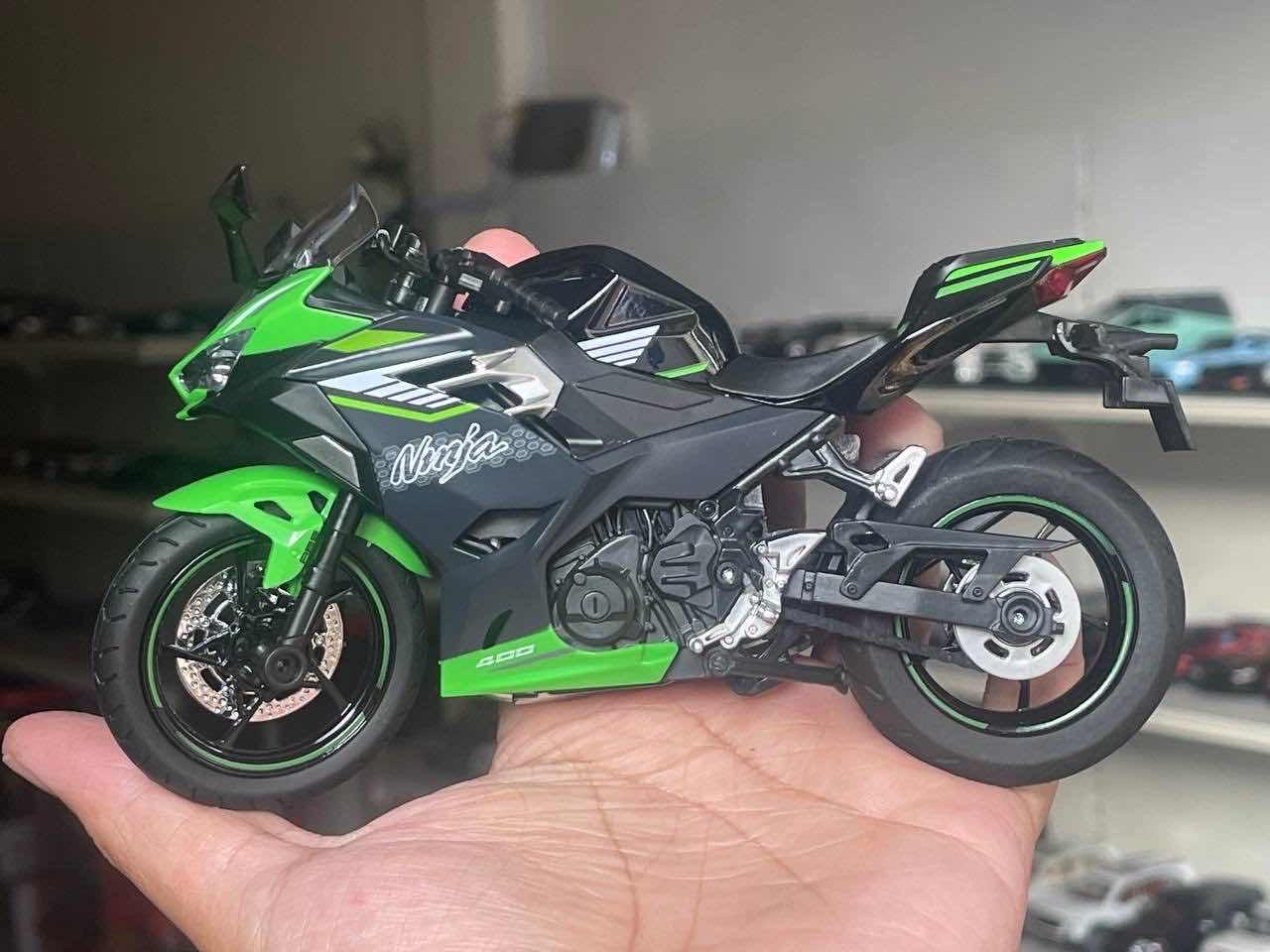 Kawazaki Ninja 400
