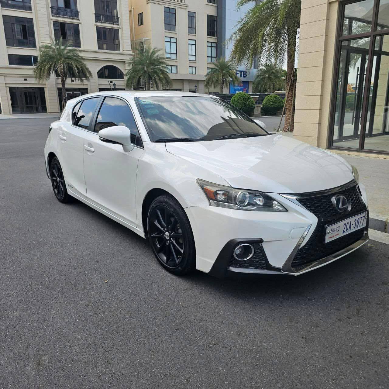 CT200h