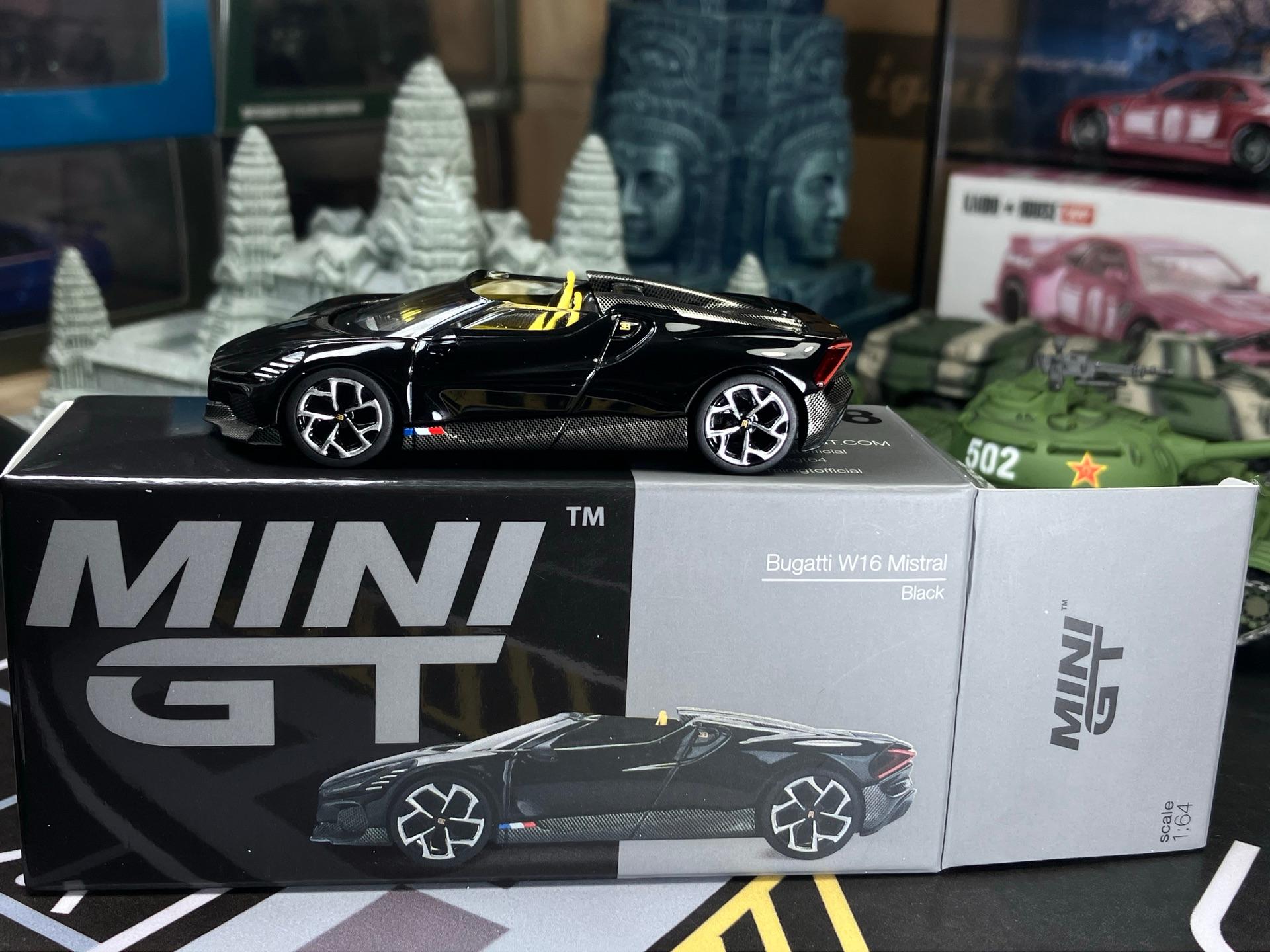 1/64 Bugatti W16 Mistral Black⚫️