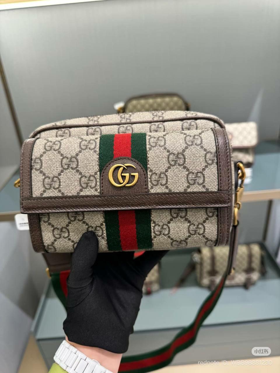 កាបូបម៉ាក”Gucci ”