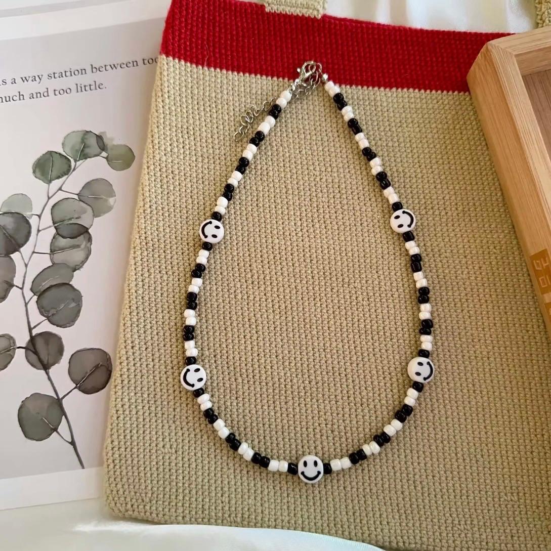 Smile necklace