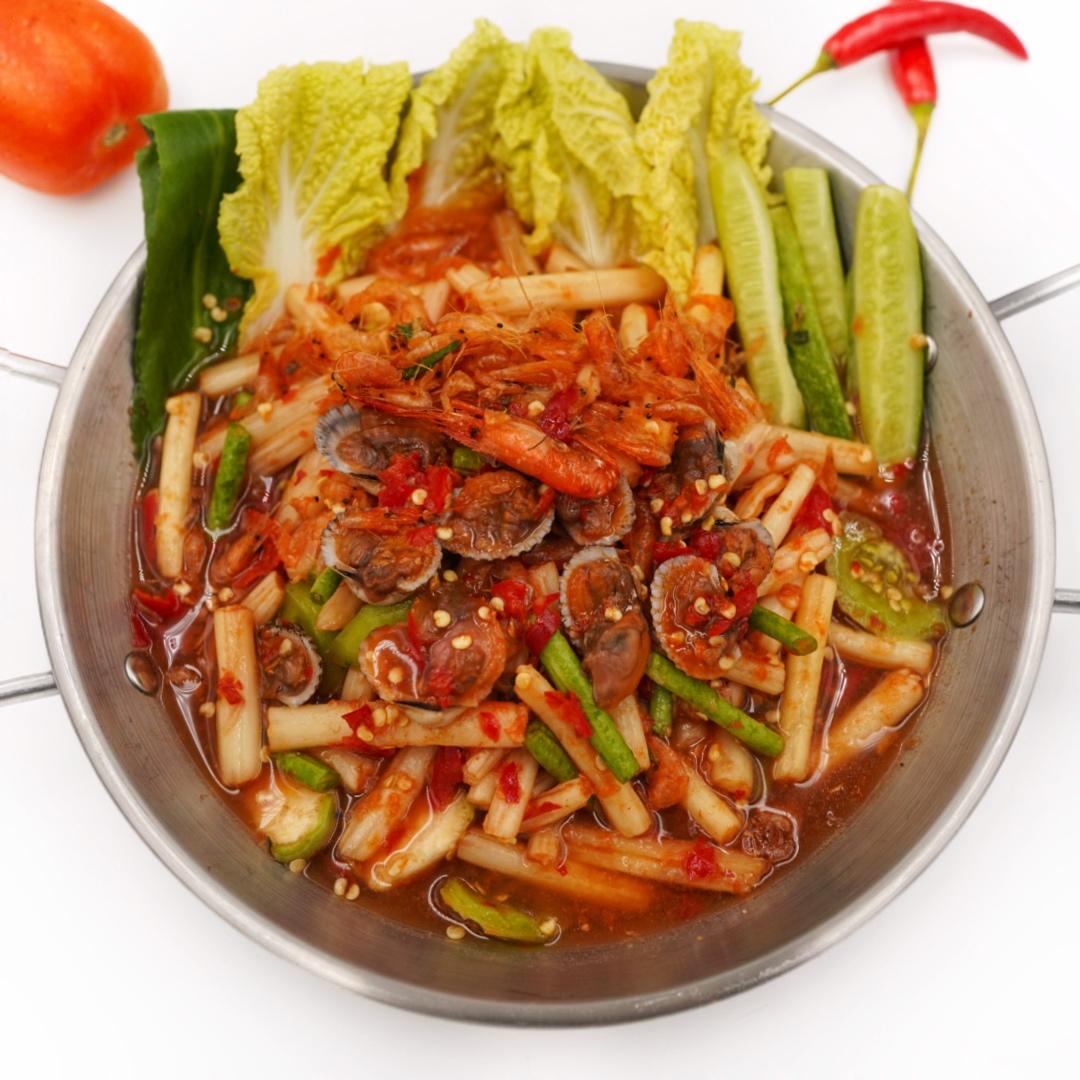 បុកក្រអៅឈូកងាវ