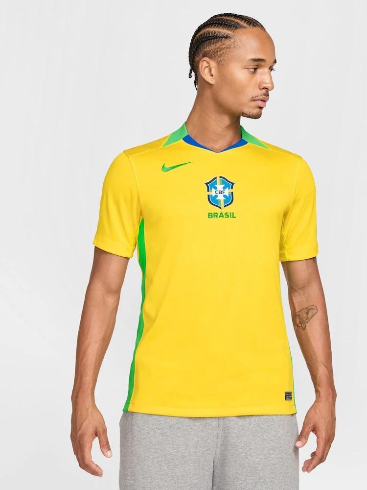 Brazil 25-26 home jersey