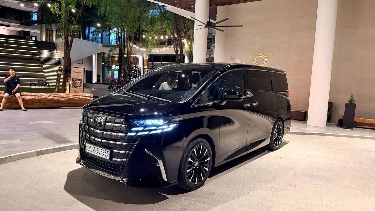 Alphard 2024