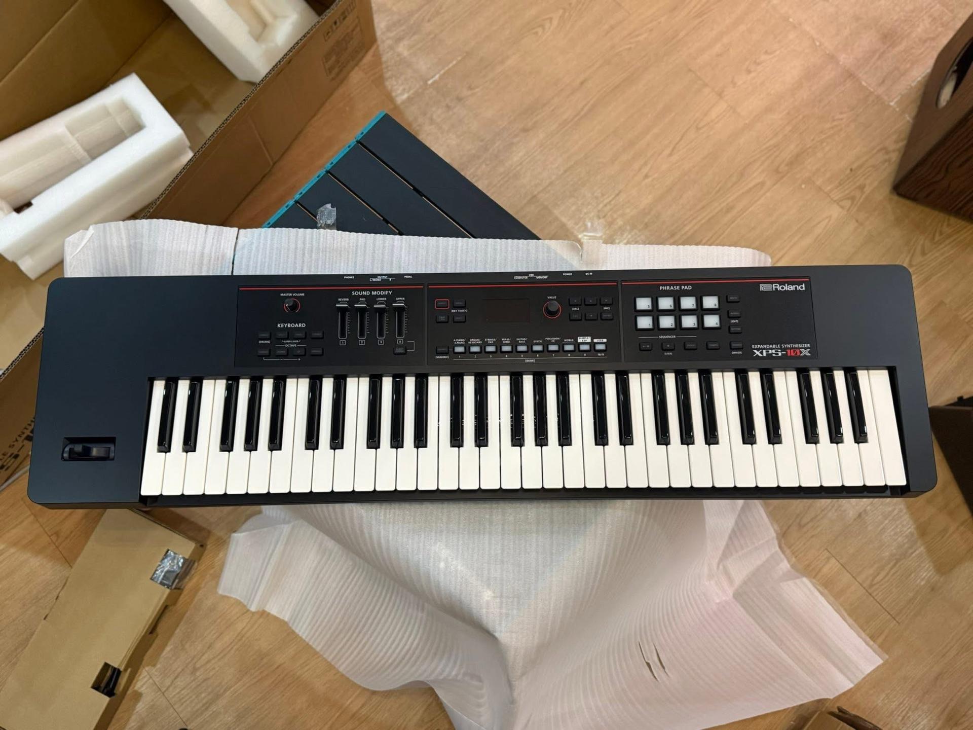 Roland XPS-10X ថ្មី
