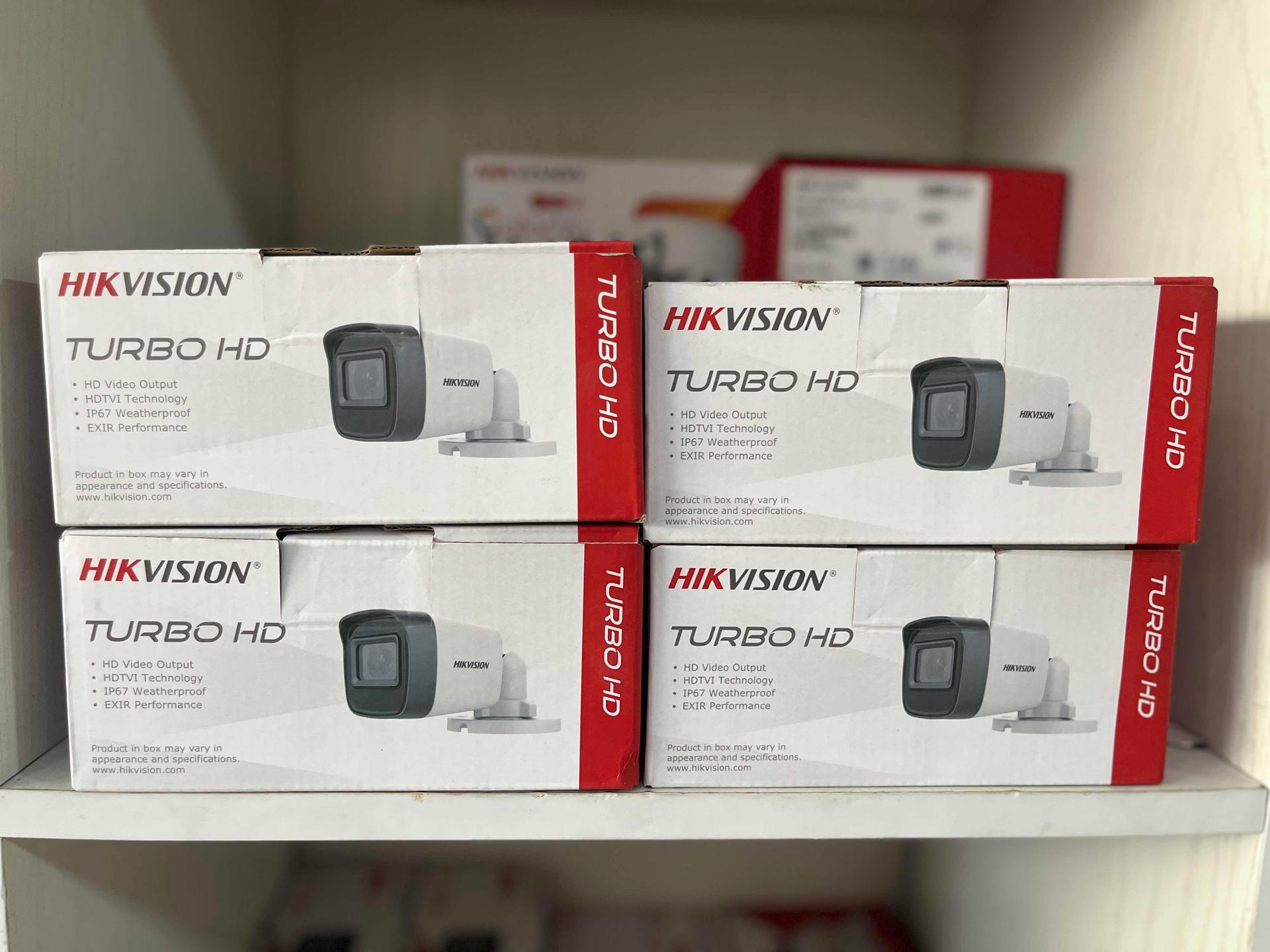 Set 4គ្រាប់​ Hikvision 2MP 