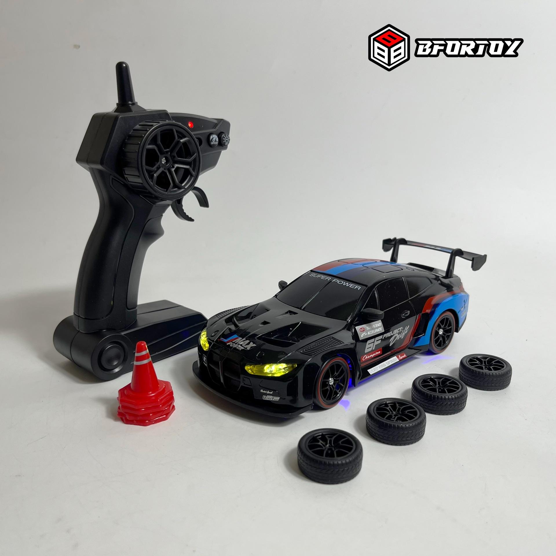 ឡានបញ្ចា Drift ទំហំ 1/24 - BMW M4