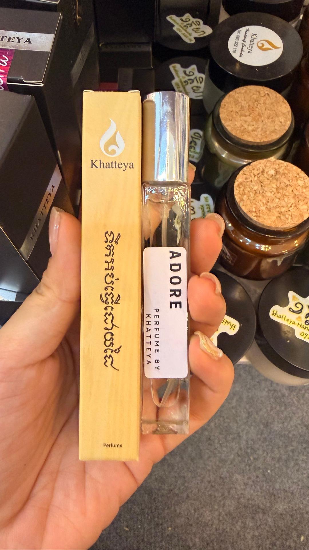 Adore 10ml perfume