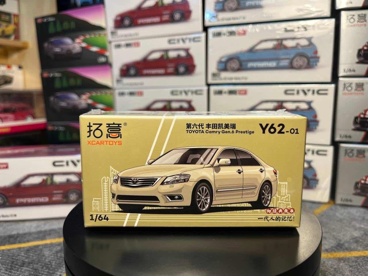 1/64Toyota Camry Gen-6(Y62-01)