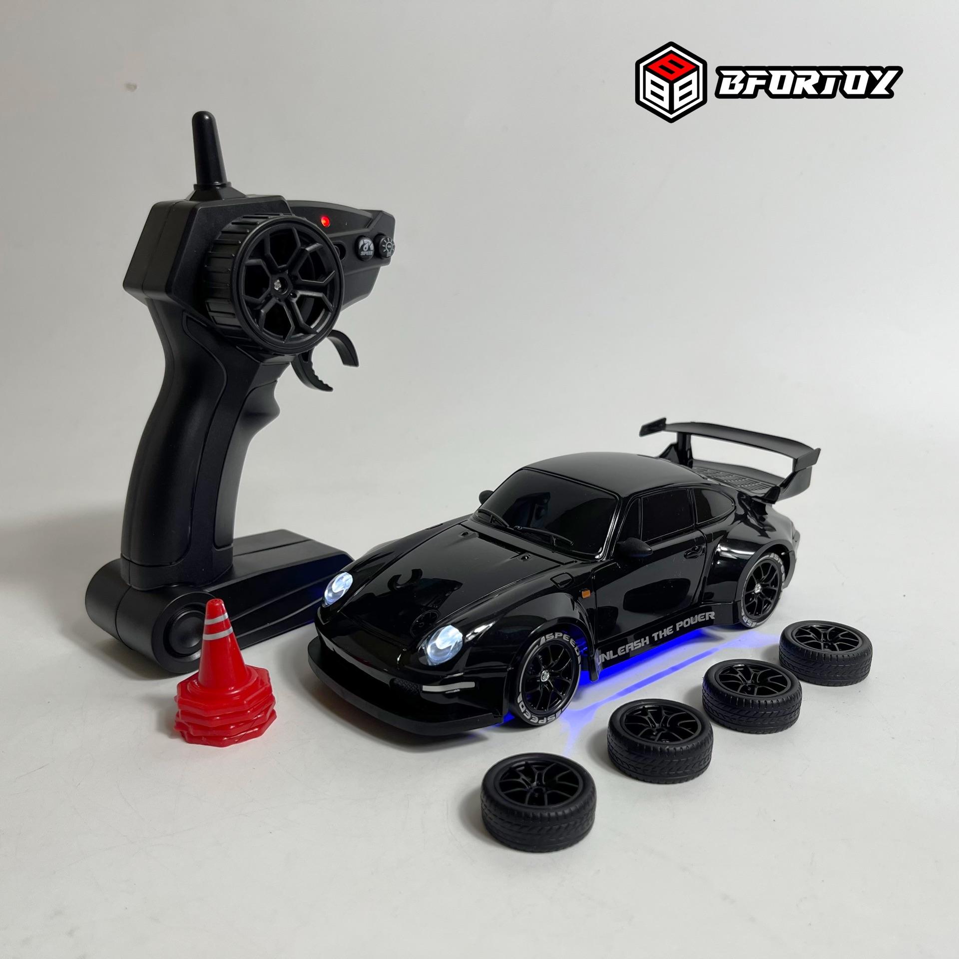 ឡានបញ្ចា Drift ទំហំ 1/24 - Porsche 911
