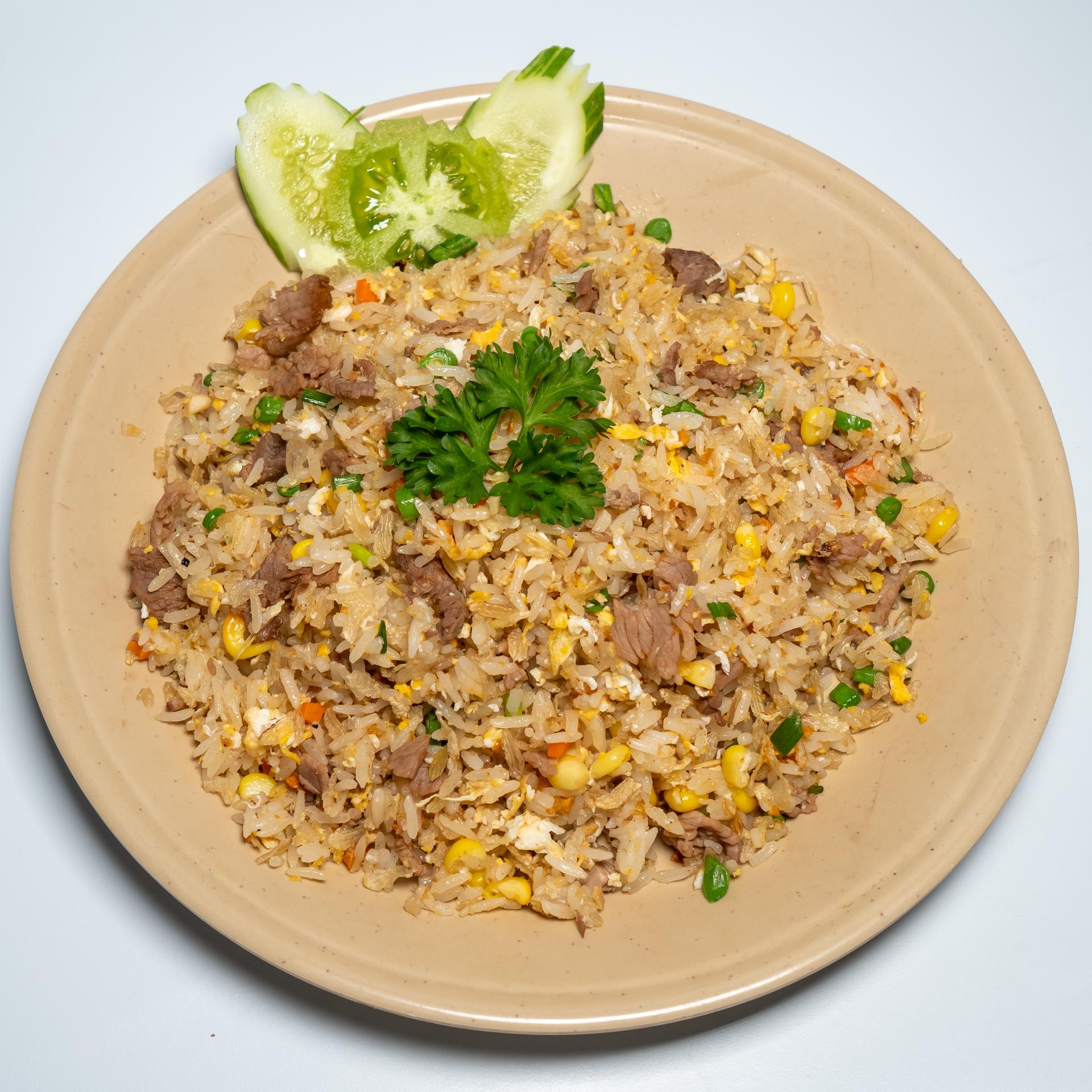 បាយឆាអំបុក