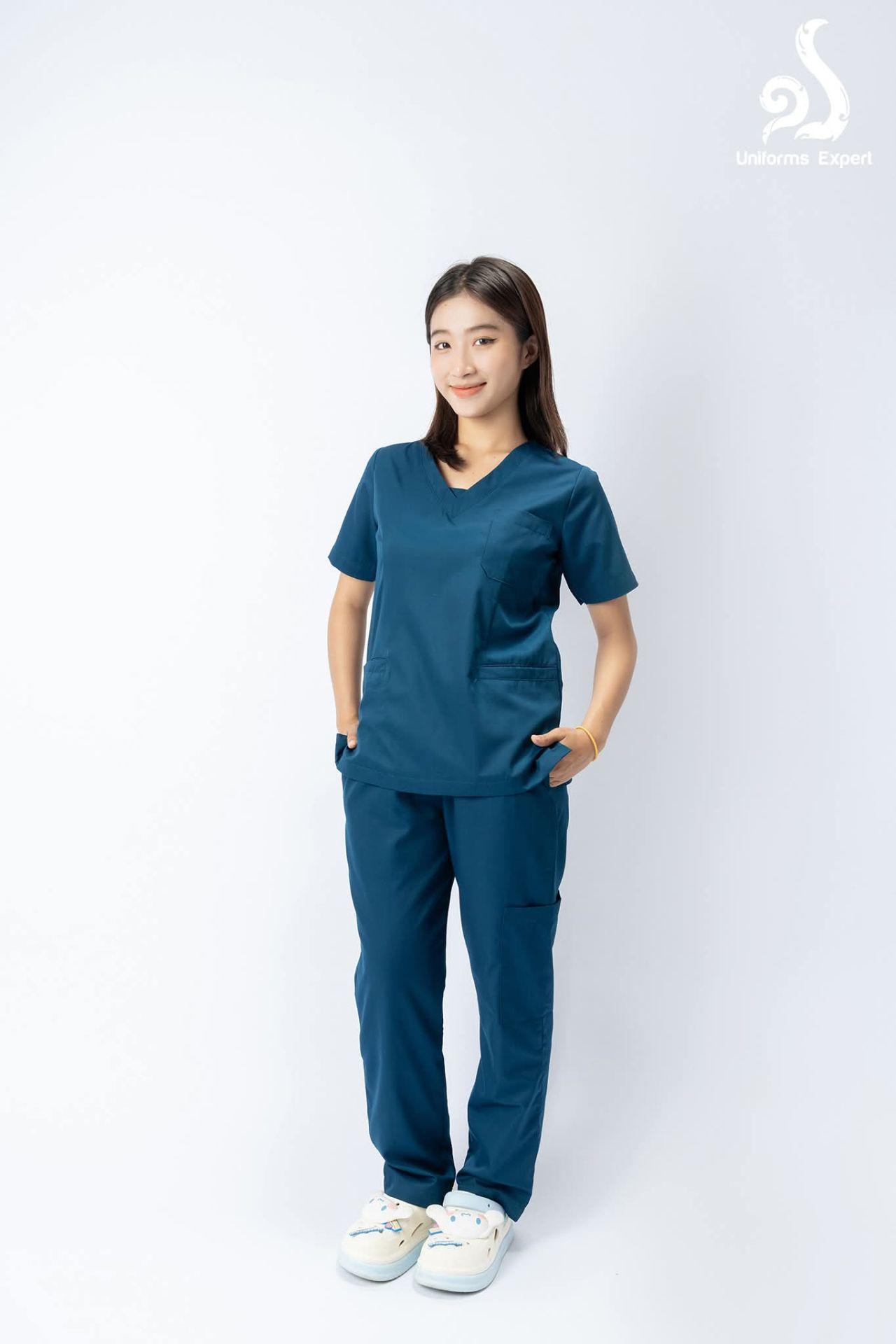 VIPឈុតនារីពណ៌សំបកឪឡឹក - 
CI women scrubs Caribbean blue color