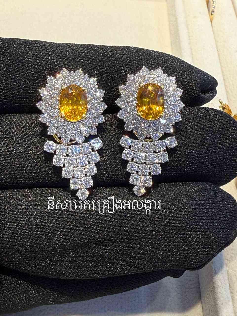 ក្រវិលដាំលាយត្បូង ធម្មជាតិ