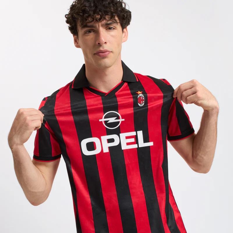 AC Milan 1995-96 Home Shirt