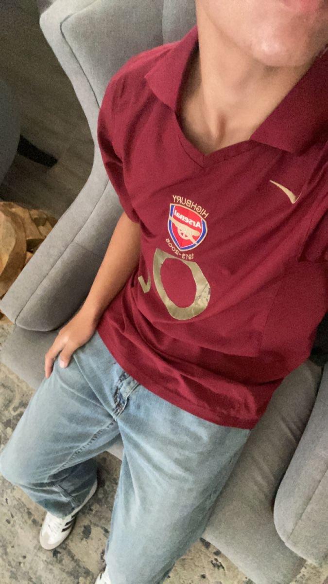 Arsenal home jersey 2005-2006