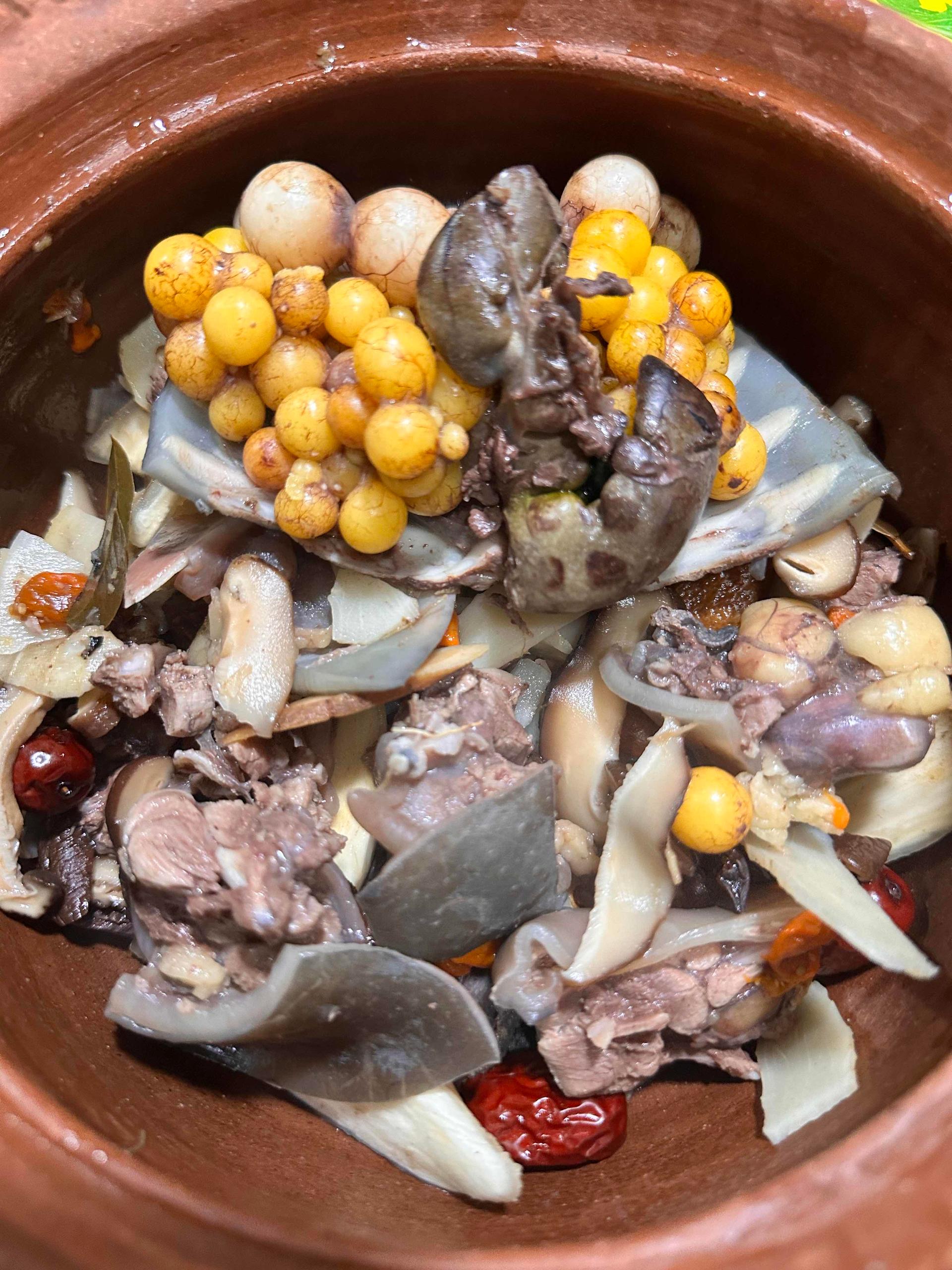 ស៊ុបកន្ធាយ ពិសេស ខ្នាត 1kg មានពង