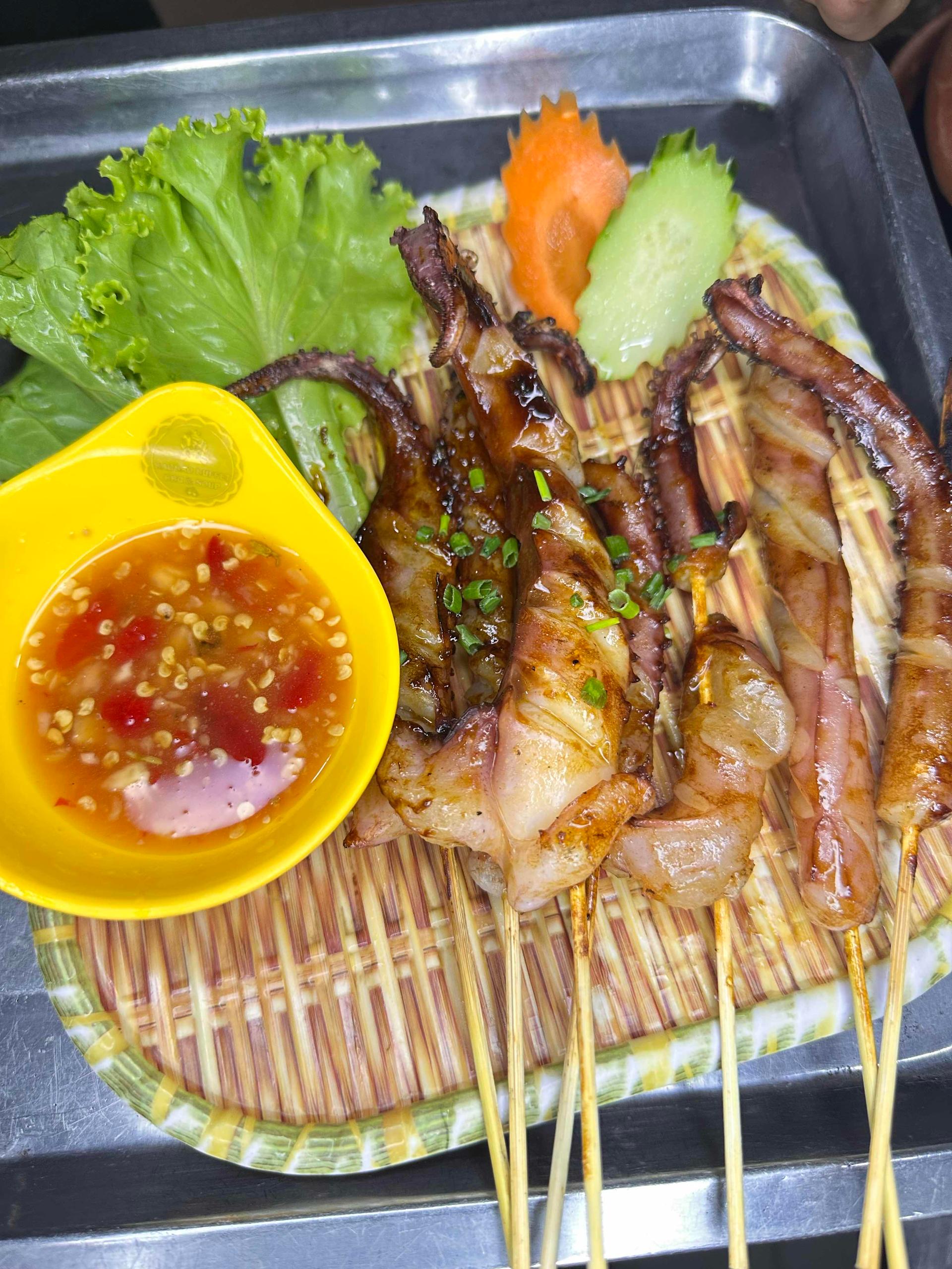 ដៃមឹកអាំង អំបិលម្ទេស