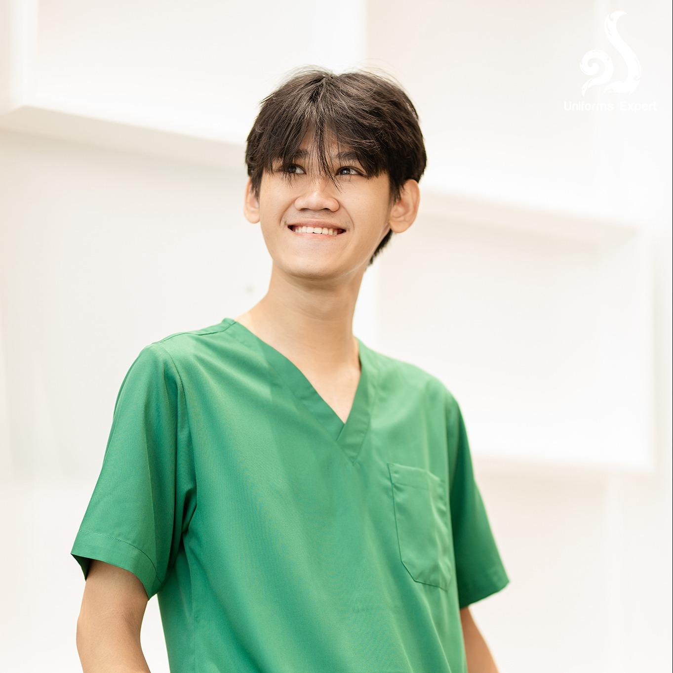 ឈុតបុរសពណ៌បៃតង - Nurse set for men green color
