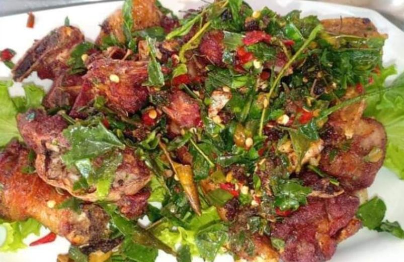 មាន់ក្រឡុកអំបិលម្ទេស / 椒盐鸡肉卷