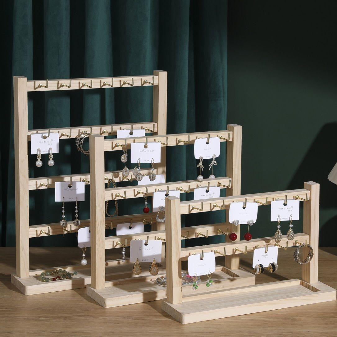 Keychain earing display