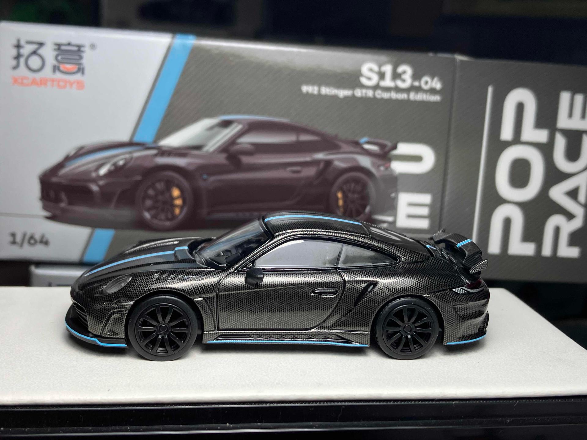1/64 POP RACE (S13-04)🔺992 Stinger GTR Carbon Edition