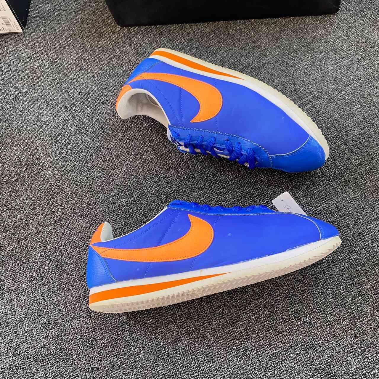 Nike
