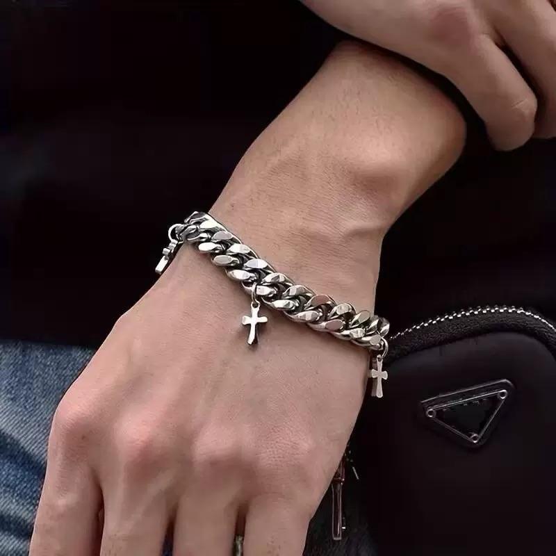 Bracelet-ខ្សែដៃ L001