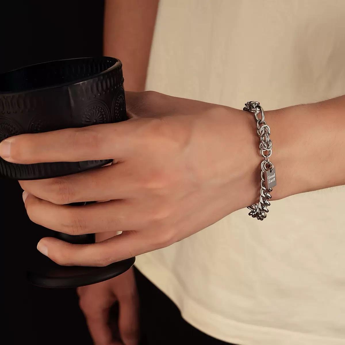 Bracelet-ខ្សែដៃ L007