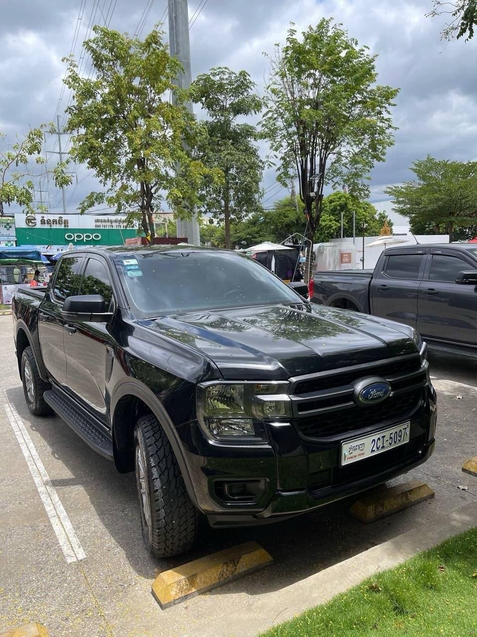 Ford XL