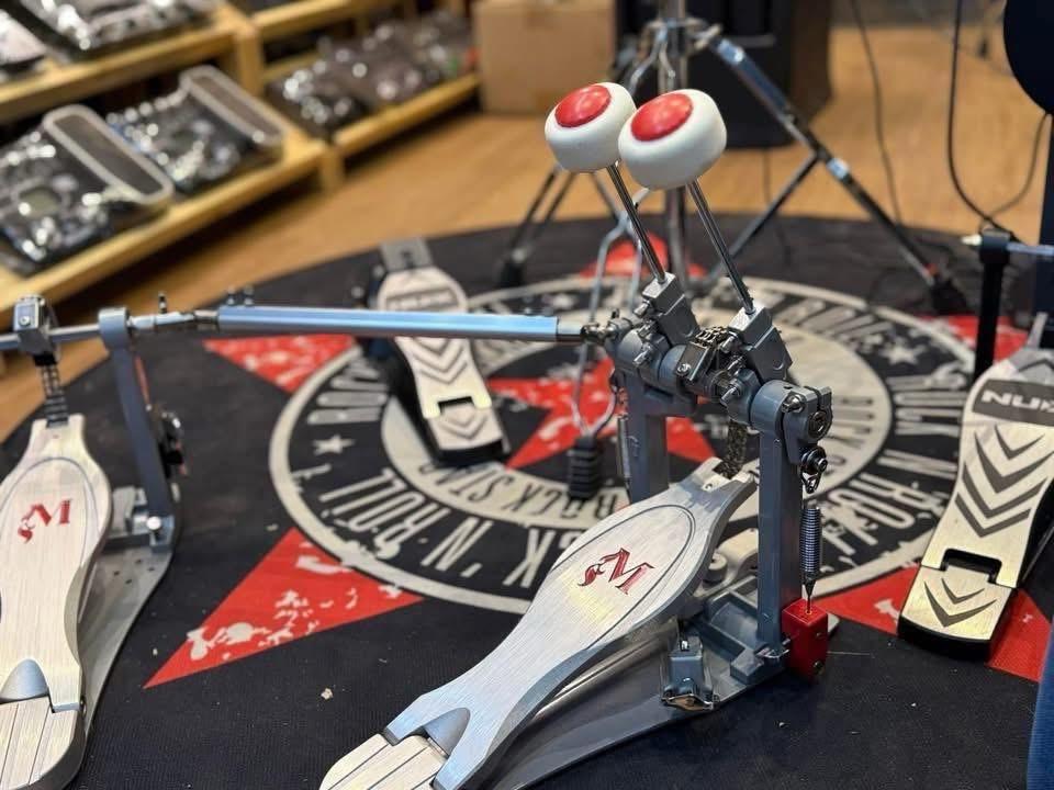 🥁 MES P-4000D Double Bass Drum Pedal