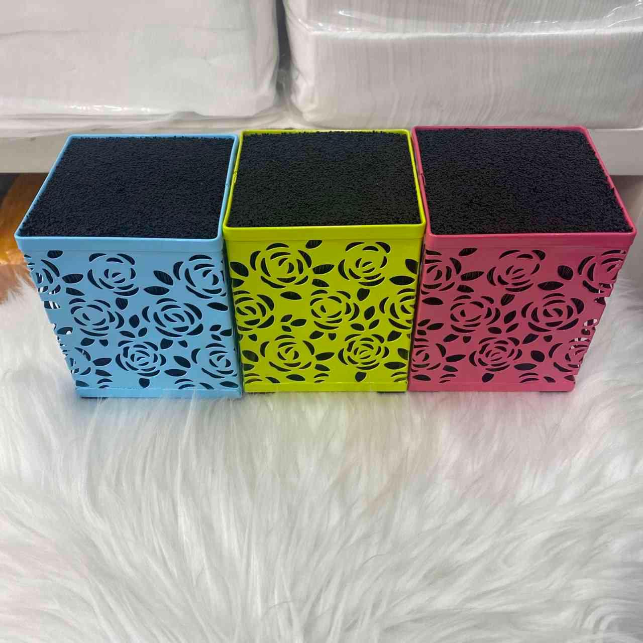 កំប៉ុងដាក់កន្រ្ដៃ