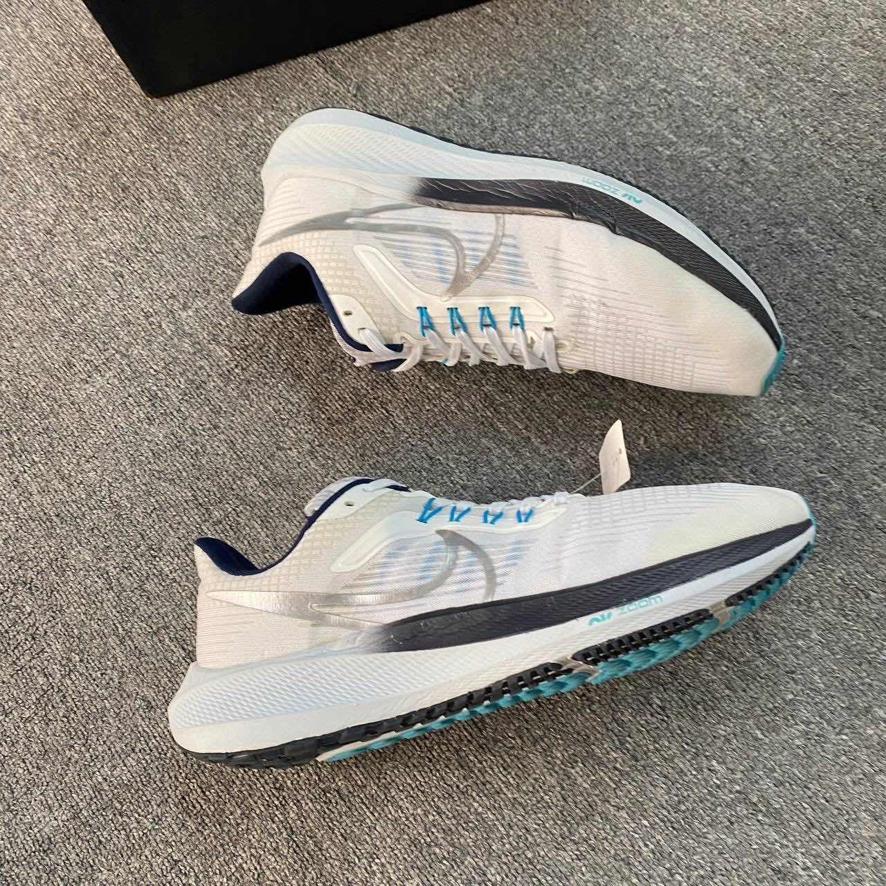 Nike-Turboo Slide