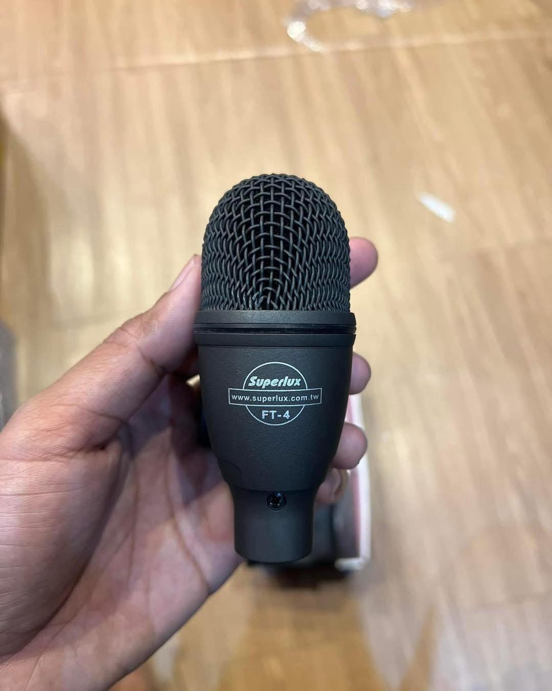 Superlux FT-4 Dynamic Tom-Tom Microphone