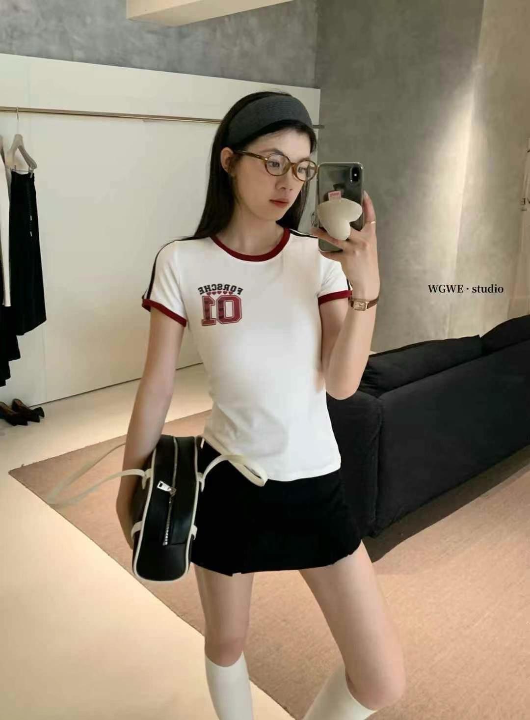 01 shirt