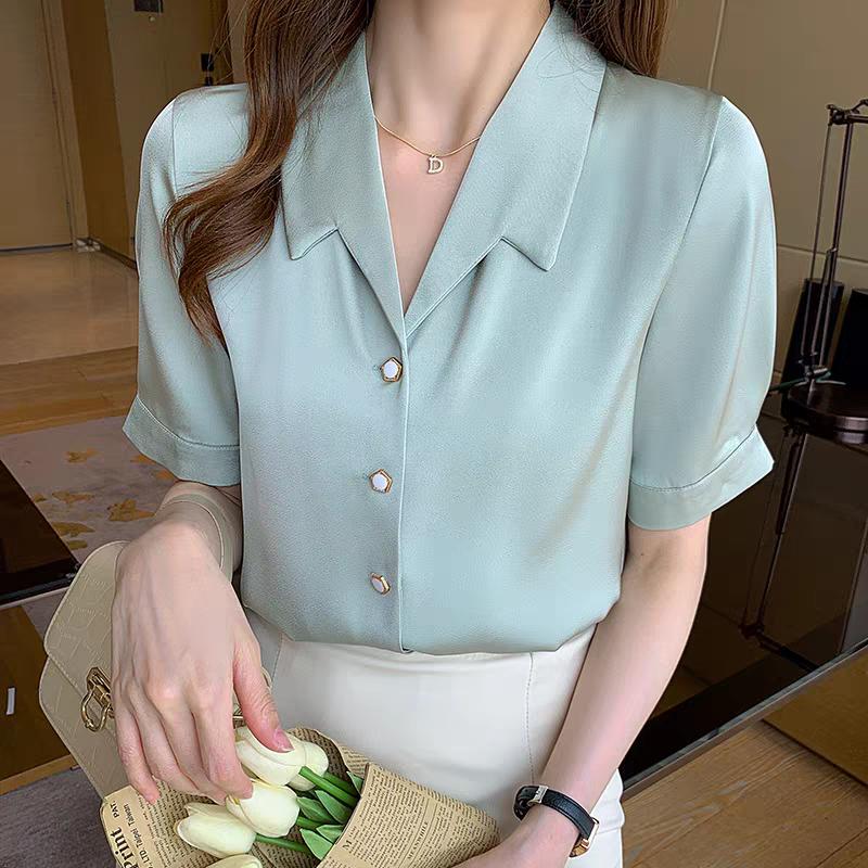 អាវសារ៉ូទន់ត្រជាក់