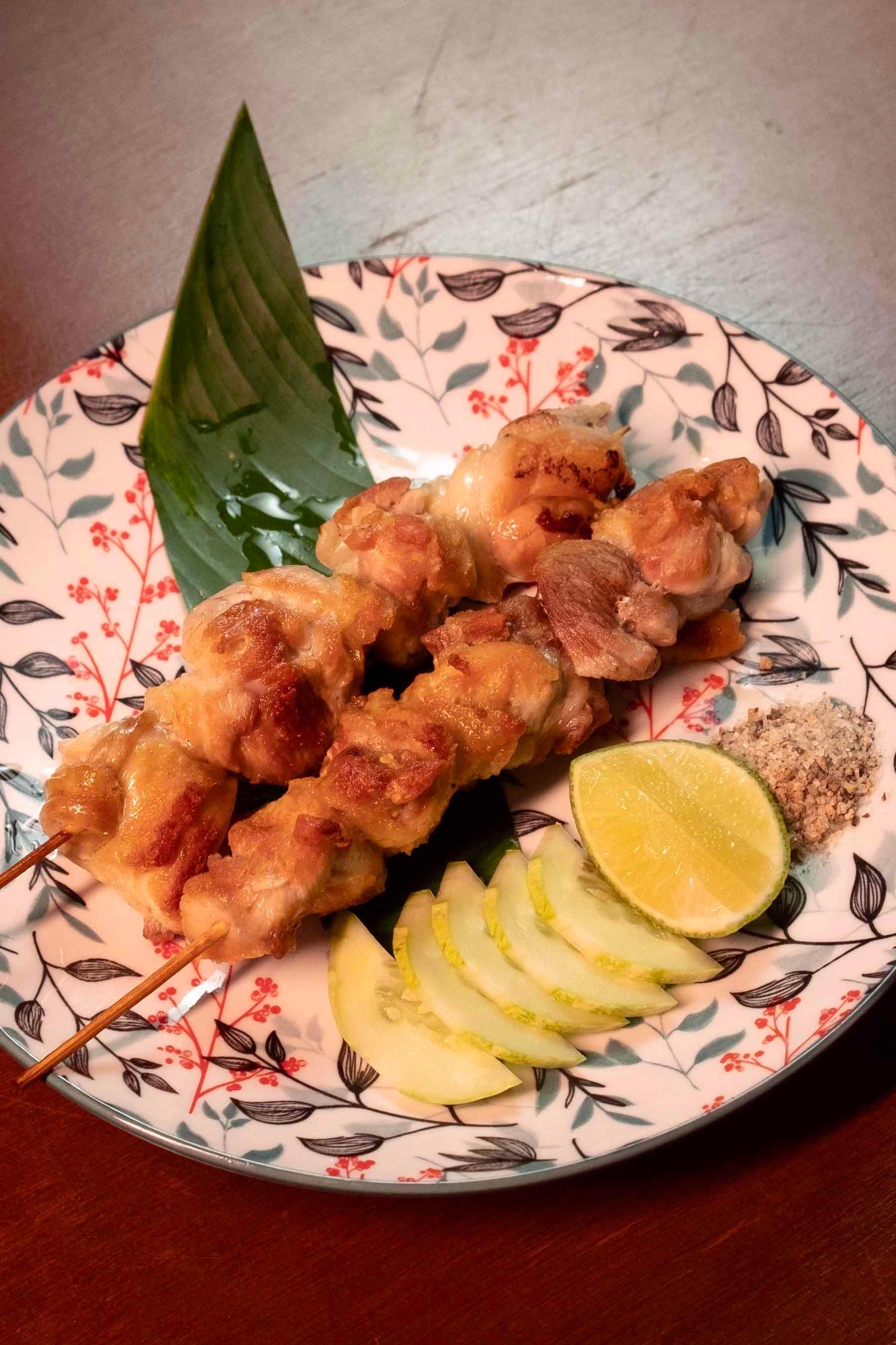 Chicken Skewer with Pepper Sauce 