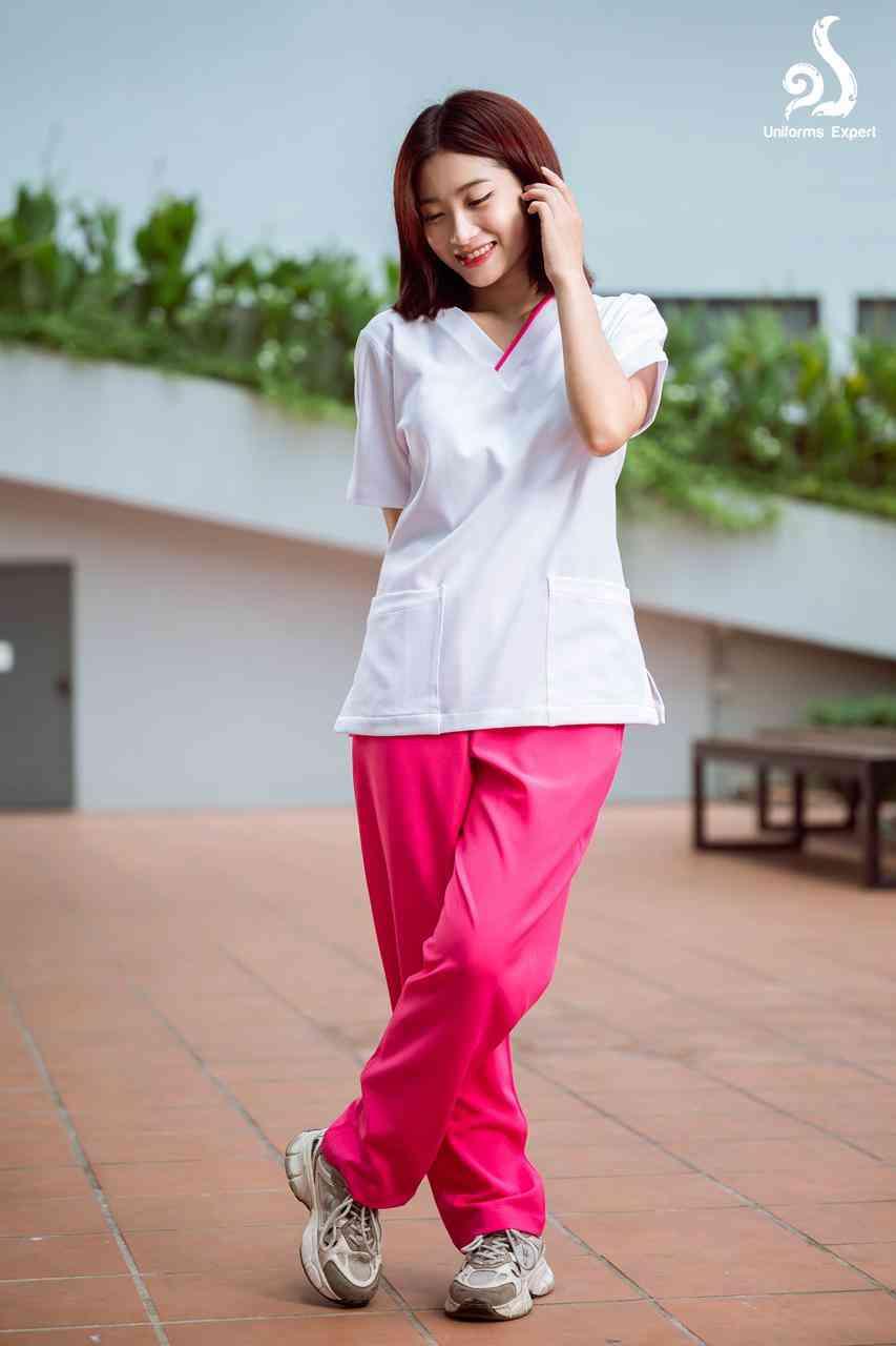 VIP-ឈុតនារីពណ៌ផ្កាឈូកឌិត