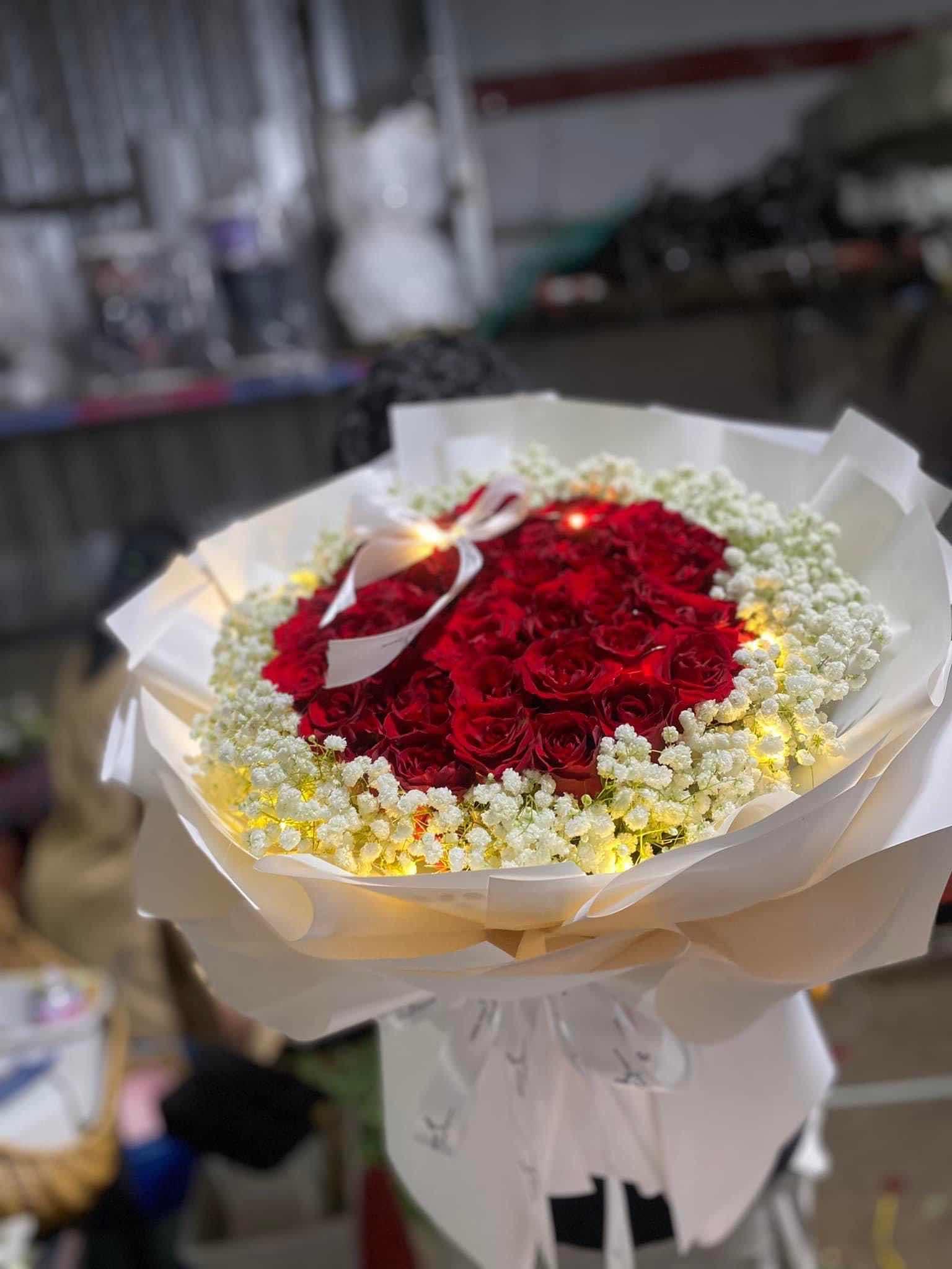 Real rose