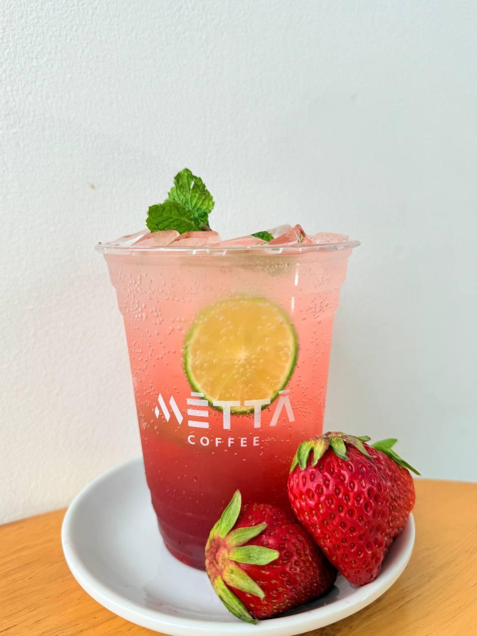 Strawberry soda