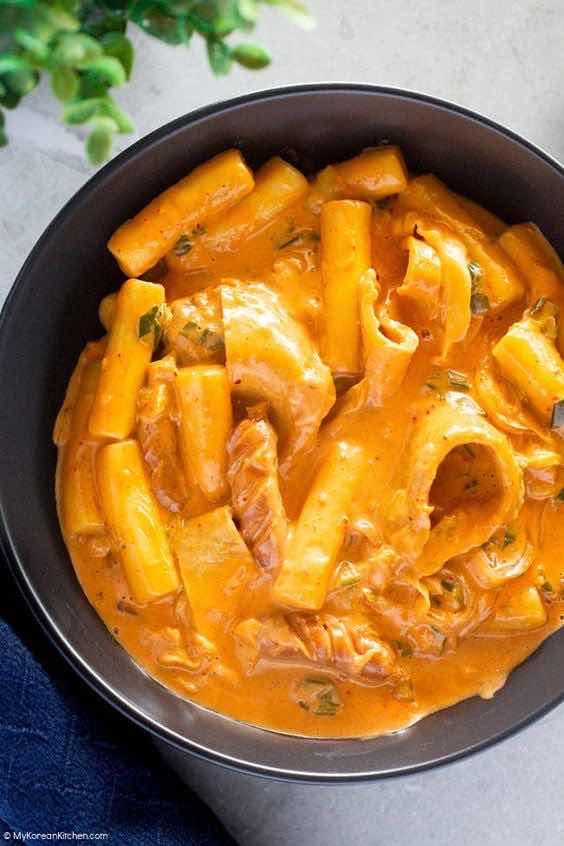 Rose Toek Bokki-រ៉ូសតុកប៉ុកគី-로재똑북기
