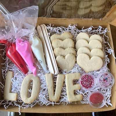 Valentine’s Cookies (DIY)