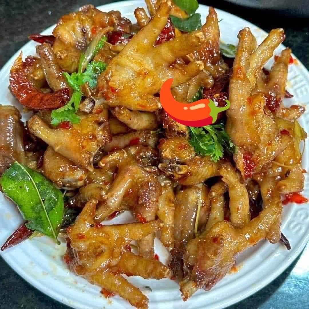 ជើងមាន់អត់ឆ្អឹងលីងអំបិលម្ទេស , បំពងខ្ទឹមស