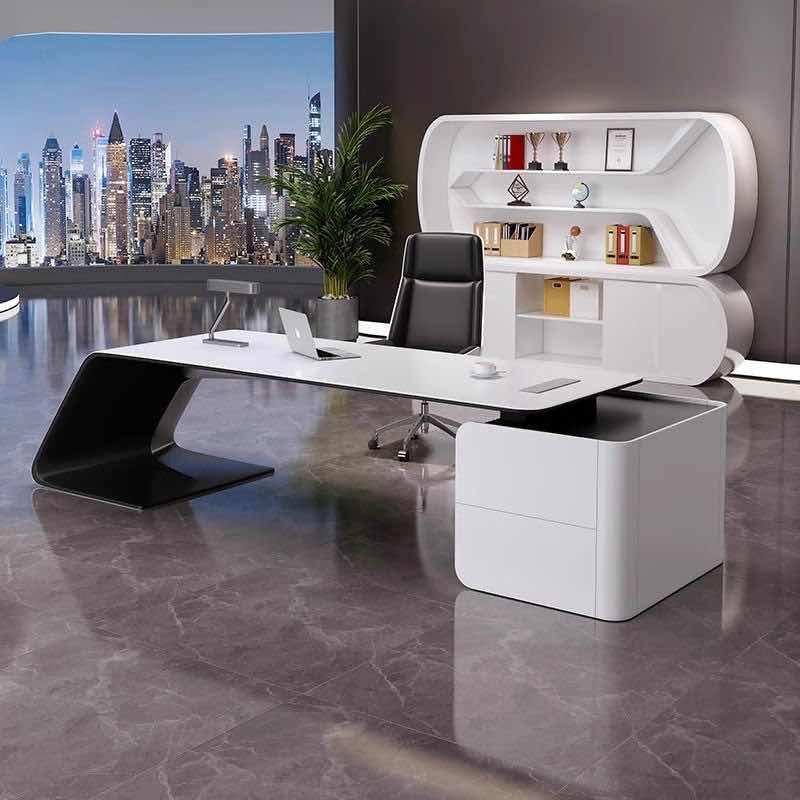 Boss table
