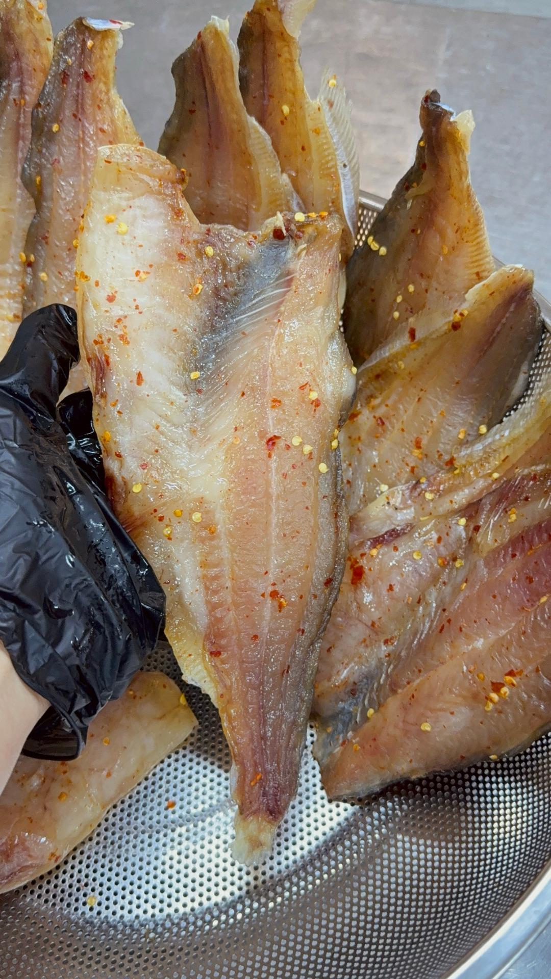 ងៀតត្រីកែ​ ទន្លេរ​ សាច់សុទ្ធ​ 500g