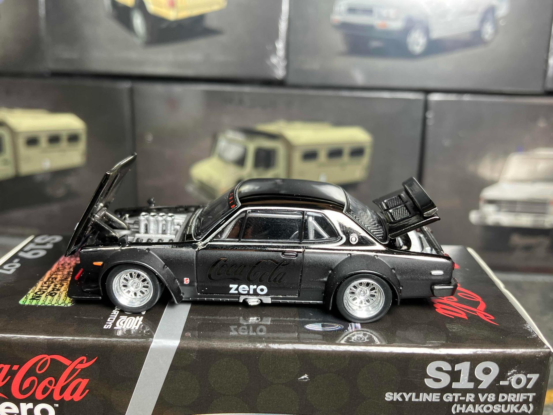 1/64 Nissan Skyline GT-R (V8 Drift)Hakosuka(Coca zero)
