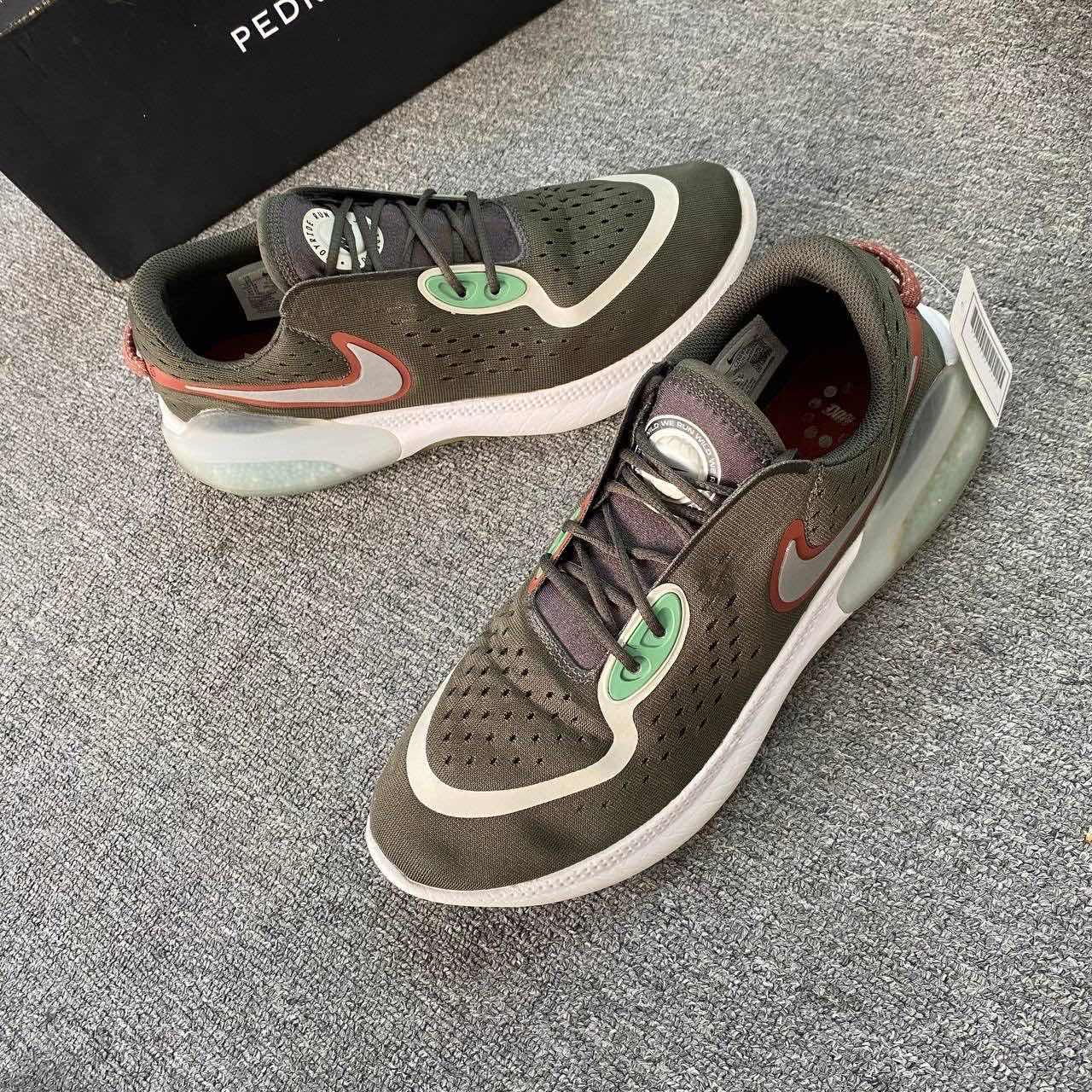 Nike-Joyride Dual