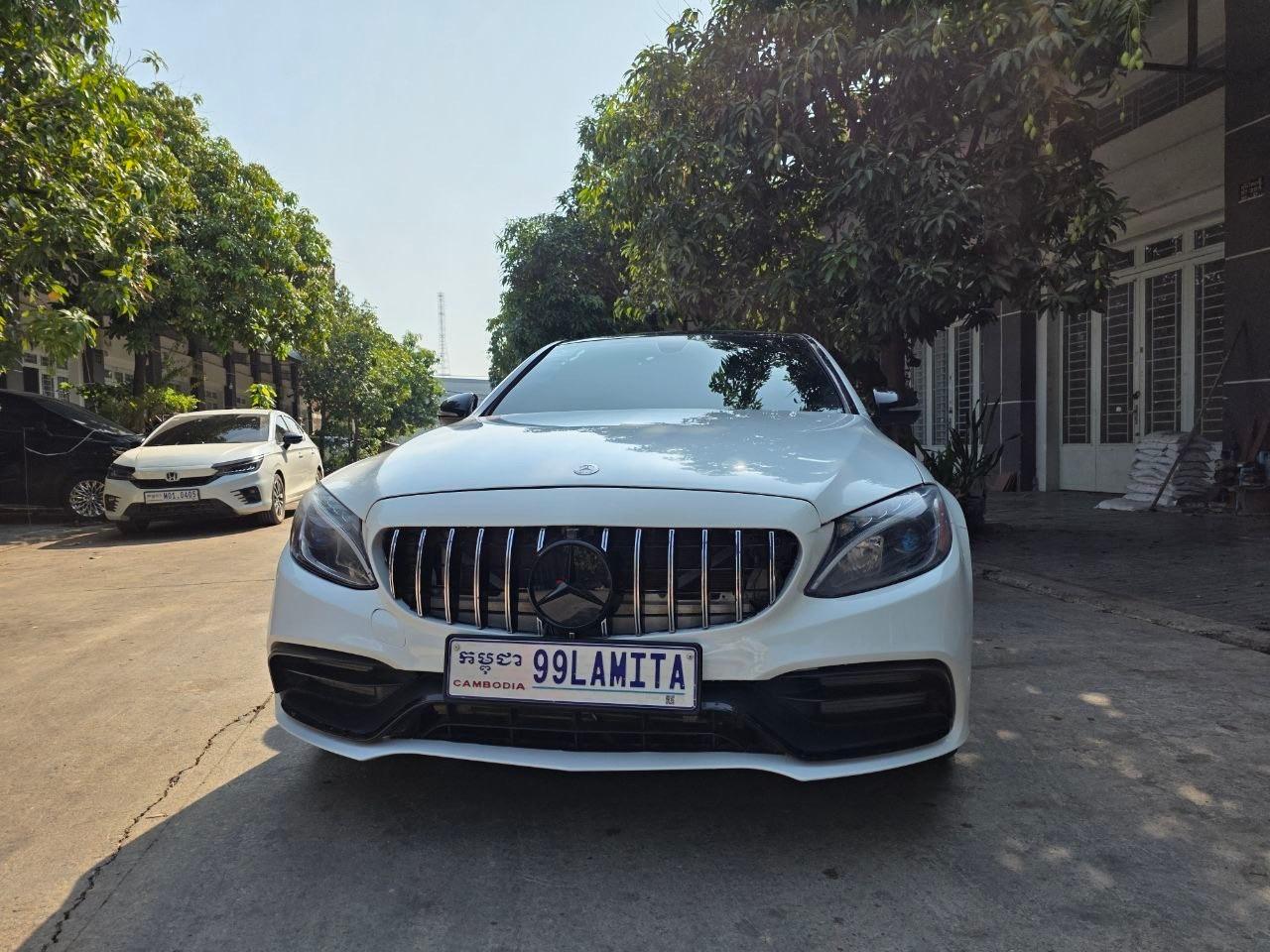 Mercedes C300 2015