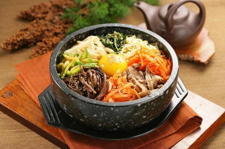 ប៊ីប៊ីមប៉ាប់បន្លែ និង ស៊ុត (បាយច្របល់)
